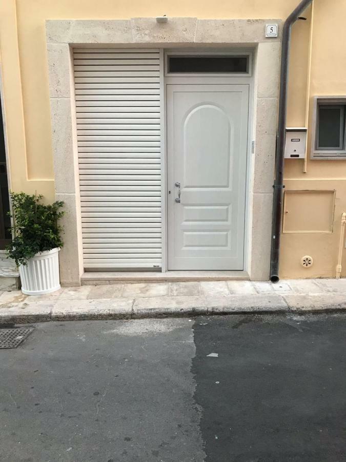 Dimora Zi Bell Hotel Polignano a Mare Buitenkant foto